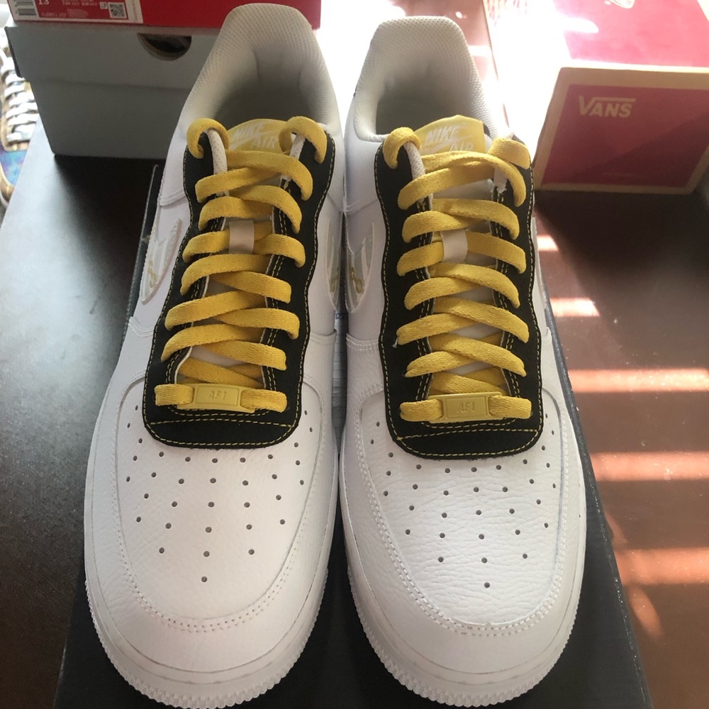 Nike Air Force 1